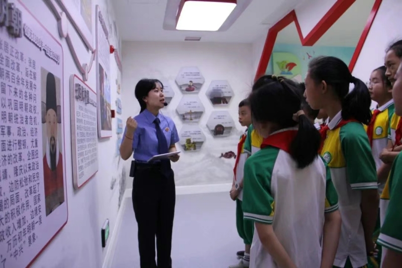 51cbe4cc-6b9a-45bd-9c59-98c155f9600f.jpg