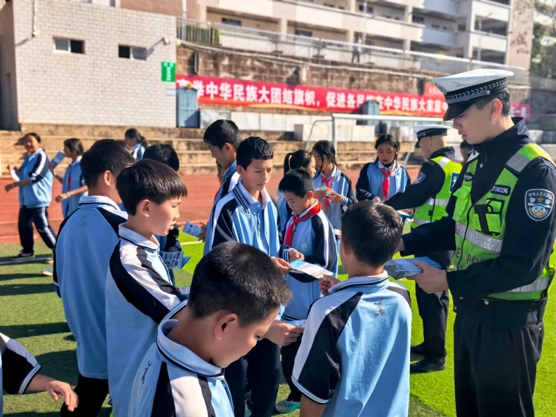 微信图片_2025-12-03_091656_115.jpg 微信图片_2025-12-03_091656_115.jpg